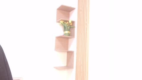 luna online show from April 2026 01:00:02 PM