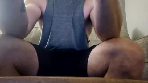willynn83 online show from May 2026 07:26:01 AM