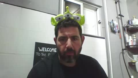 Snapshot of windowpane5 chatting on February 2025 05:50:02 PM windowpane online show from February 2025 05:50:02 PM