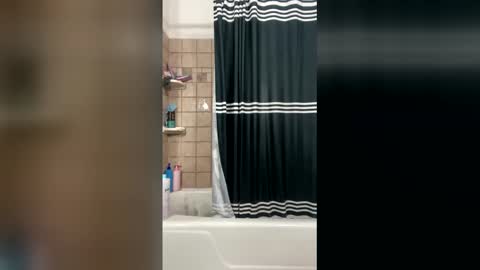 windowplug online show from April 2026 09:40:02 AM