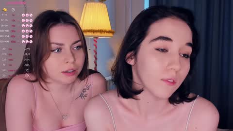 Amalia and Mia online show from December 2024 08:44:01 AM