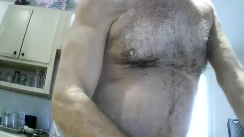 Snapshot of winedog2020 chatting on July 2026 01:37:01 PM Gundja Man online show from July 2026 01:37:01 PM