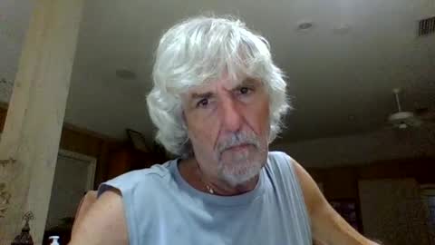 Snapshot of winedog2020 chatting on August 2026 01:04:02 AM Gundja Man online show from August 2026 01:04:02 AM