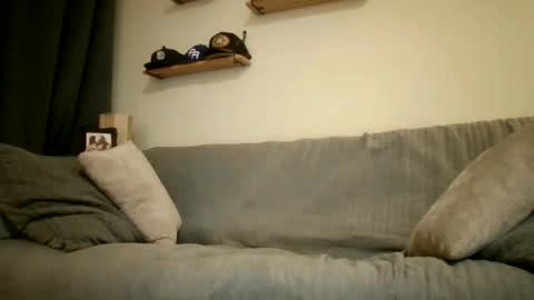 wingnutt765733 online show from December 2025 05:58:01 AM