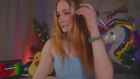 Your little D online show from December 2024 03:55:01 PM