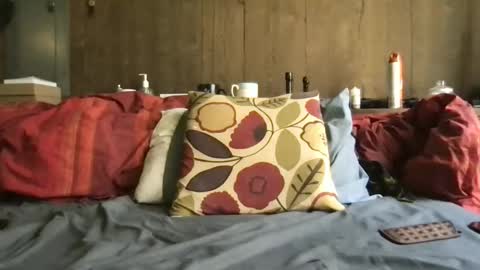 winky_right online show from April 2026 06:57:02 PM