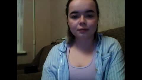 Emma  online show from February 2025 04:17:02 PM