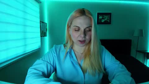 Winter Miracle online show from December 2025 07:09:01 PM