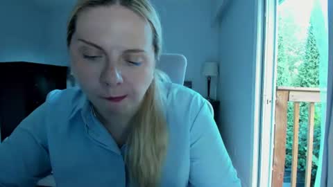 Winter Miracle online show from July 2026 02:33:01 AM