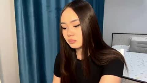 Amina online show from April 2026 03:31:02 PM