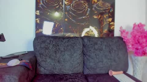 Snapshot of winy_hot chatting on February 2026 01:36:01 AM winy_hot online show from February 2026 01:36:01 AM