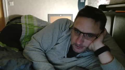 Dirty online show from November 2025 09:48:02 PM