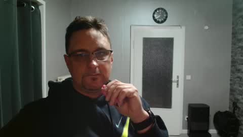 Dirty online show from April 2026 05:39:01 PM