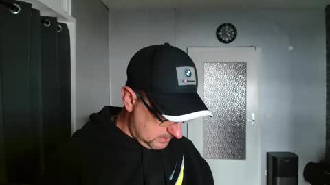 Dirty online show from April 2026 02:09:01 PM