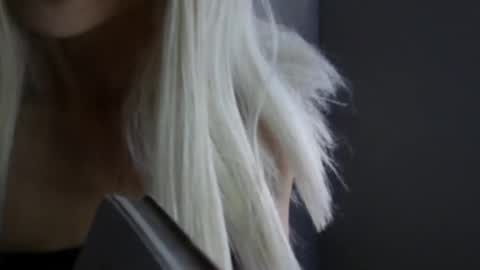 Snapshot of wishgoddes chatting on October 2025 03:12:01 PM WishGoddes online show from October 2025 03:12:01 PM