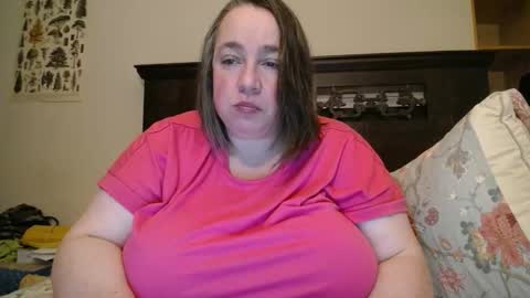 Annie online show from November 2025 02:46:02 AM