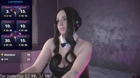 Snapshot of witchmooon chatting on February 2025 08:29:02 PM Kiara online show from February 2025 08:29:02 PM