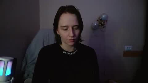 Snapshot of witchmooon chatting on November 2025 01:38:01 AM Kiara online show from November 2025 01:38:01 AM