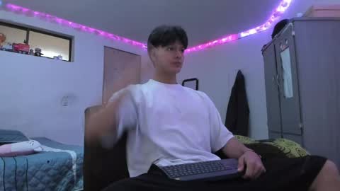 Ken online show from April 2026 02:33:02 AM