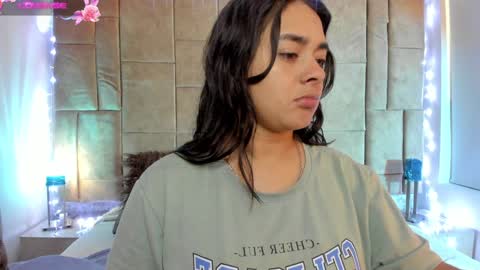 Andrea  online show from February 2025 04:05:01 AM