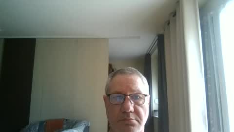 wixer1970 online show from June 2026 12:14:02 PM