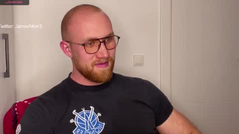 Wlademar online show from February 2025 05:18:02 PM