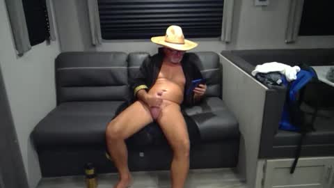 wmnlvrfevr online show from January 2026 02:50:02 AM