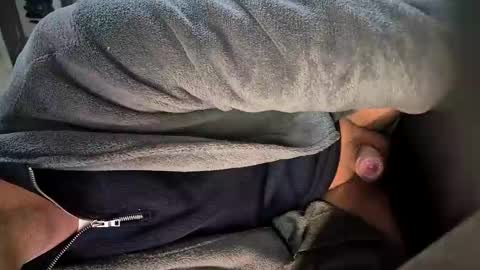 Snapshot of wnhz27 chatting on March 2026 02:01:01 PM wnhz27 online show from March 2026 02:01:01 PM