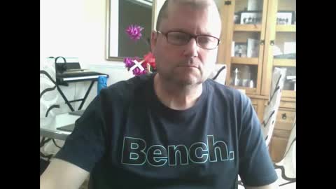 wobble444 online show from April 2026 09:29:02 AM