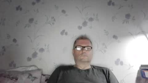 Snapshot of wobble444 chatting on July 2026 01:56:01 AM wobble444 online show from July 2026 01:56:01 AM