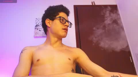  W O L F  online show from November 2025 12:23:02 PM