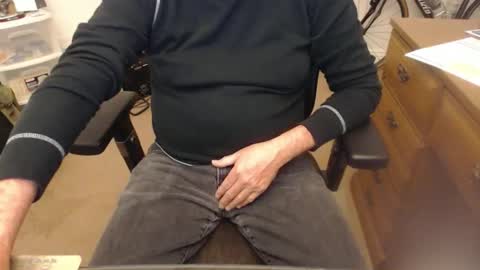 Snapshot of wolfie0717 chatting on November 2025 01:04:02 AM wolfie0717 online show from November 2025 01:04:02 AM