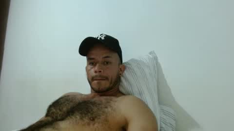 wolflatino02 online show from January 2025 12:16:02 AM