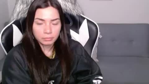 Alex online show from February 2025 02:09:02 AM