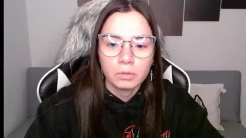 Alex online show from September 2025 02:54:02 AM