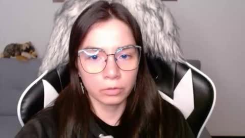 Alex online show from February 2026 02:16:01 AM