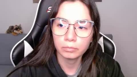 Alex online show from April 2026 01:14:01 AM