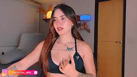Snapshot of wolfsfoster chatting on July 2026 04:40:02 AM online show from July 2026 04:40:02 AM