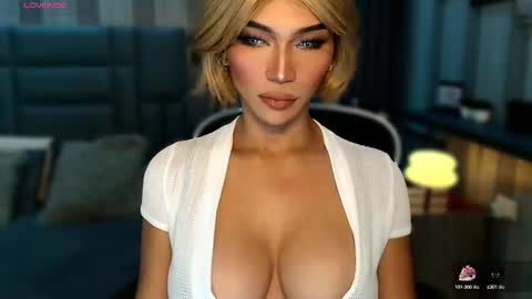 Julia online show from February 2026 01:59:02 AM