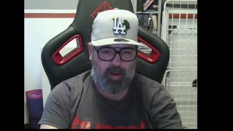 Snapshot of womenizzeer chatting on October 2025 03:56:02 PM Adam online show from October 2025 03:56:02 PM