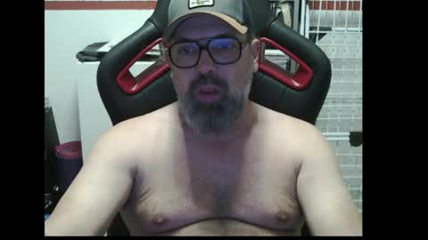 Adam online show from November 2025 12:34:02 AM