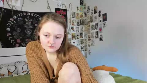 wonderconnie online show from September 2025 11:04:01 AM