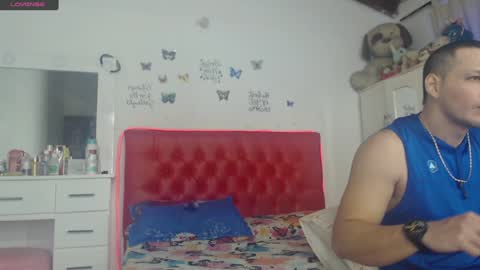 Sofia And Thomas online show from February 2025 07:38:02 PM