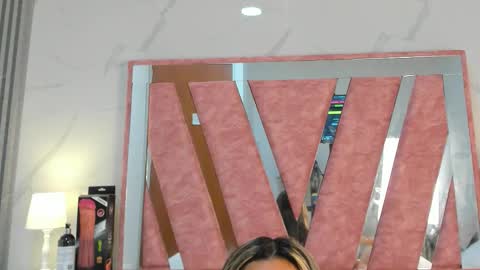 wonderkloe_ online show from February 2026 08:34:01 PM