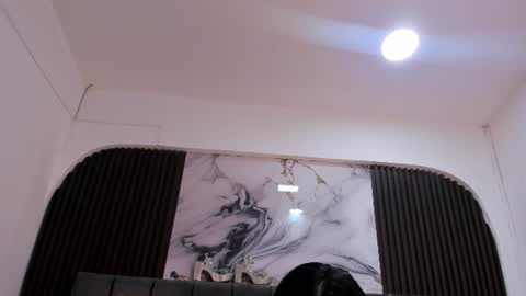 wonderkloe_ online show from June 2026 02:24:02 AM