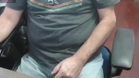 woodworker6473 online show from November 2025 12:50:02 PM