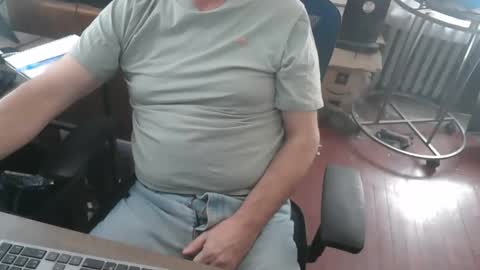 woodworker6473 online show from April 2026 01:50:01 PM