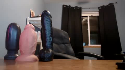Snapshot of woody1nut chatting on July 2026 08:17:02 AM Woody online show from July 2026 08:17:02 AM