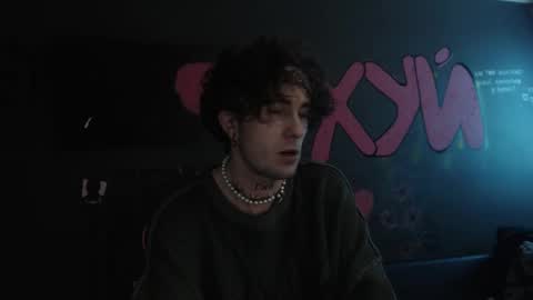 woofbi online show from January 2026 04:01:01 PM