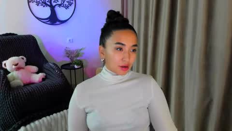 dudetta Kim online show from November 2025 05:24:01 PM